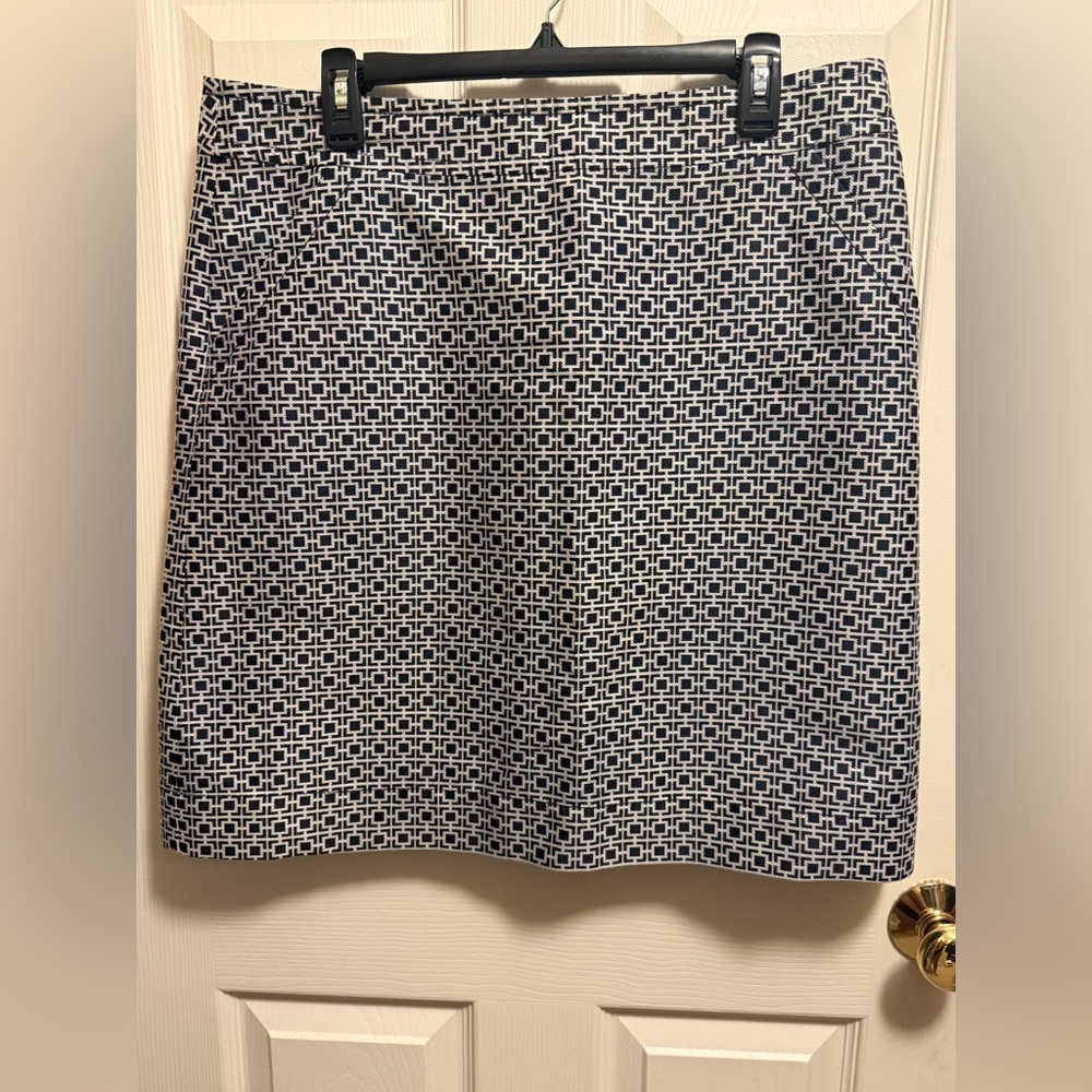 Banana Republic Navy and White Geometric Pencil Skirt